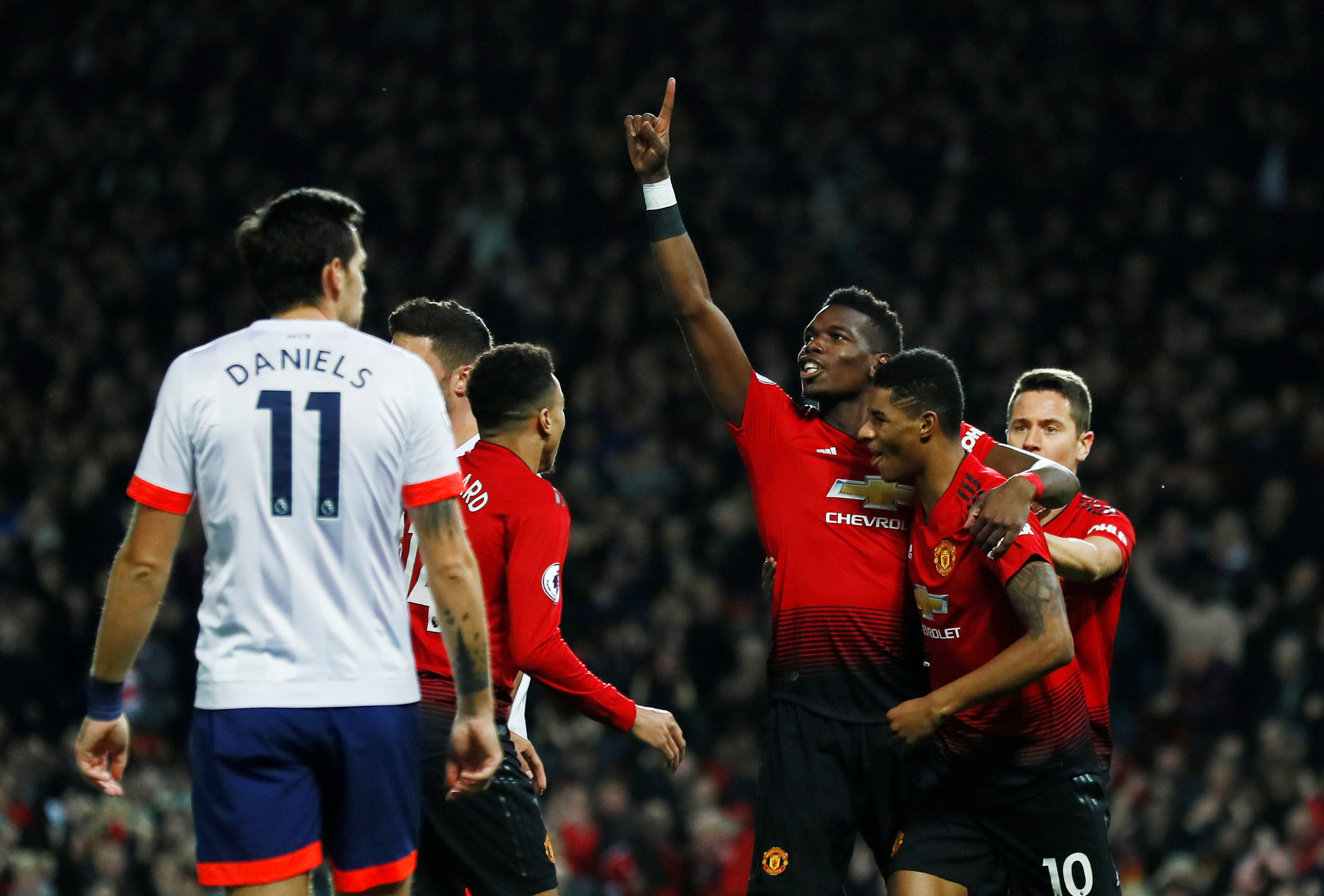 比赛中占据 比赛中占据